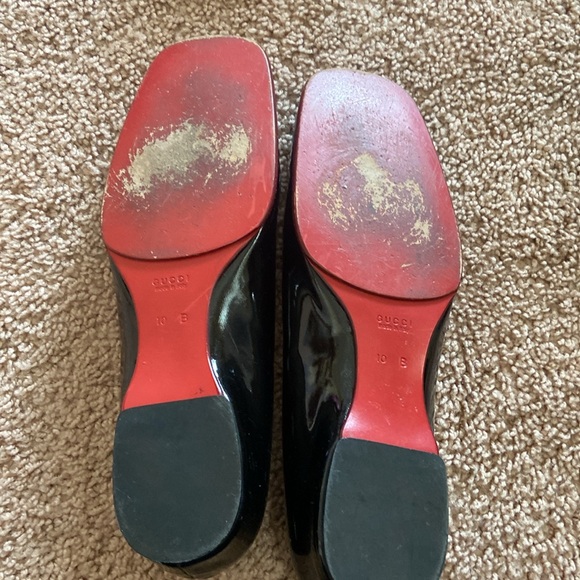 Vintage Gucci lightly used - Picture 2 of 4